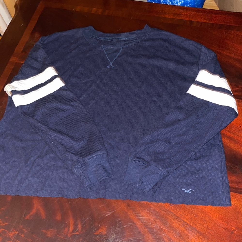 Hollister long sleeve crop